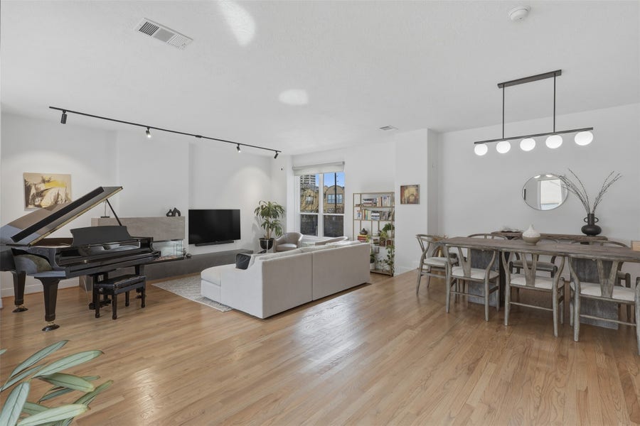 Property photo for 5515 Venice Street, Houston, TX