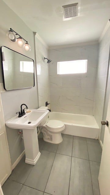 222 Caplin Street, Houston, TX 77022 222 Caplin Street, Houston, TX 77022