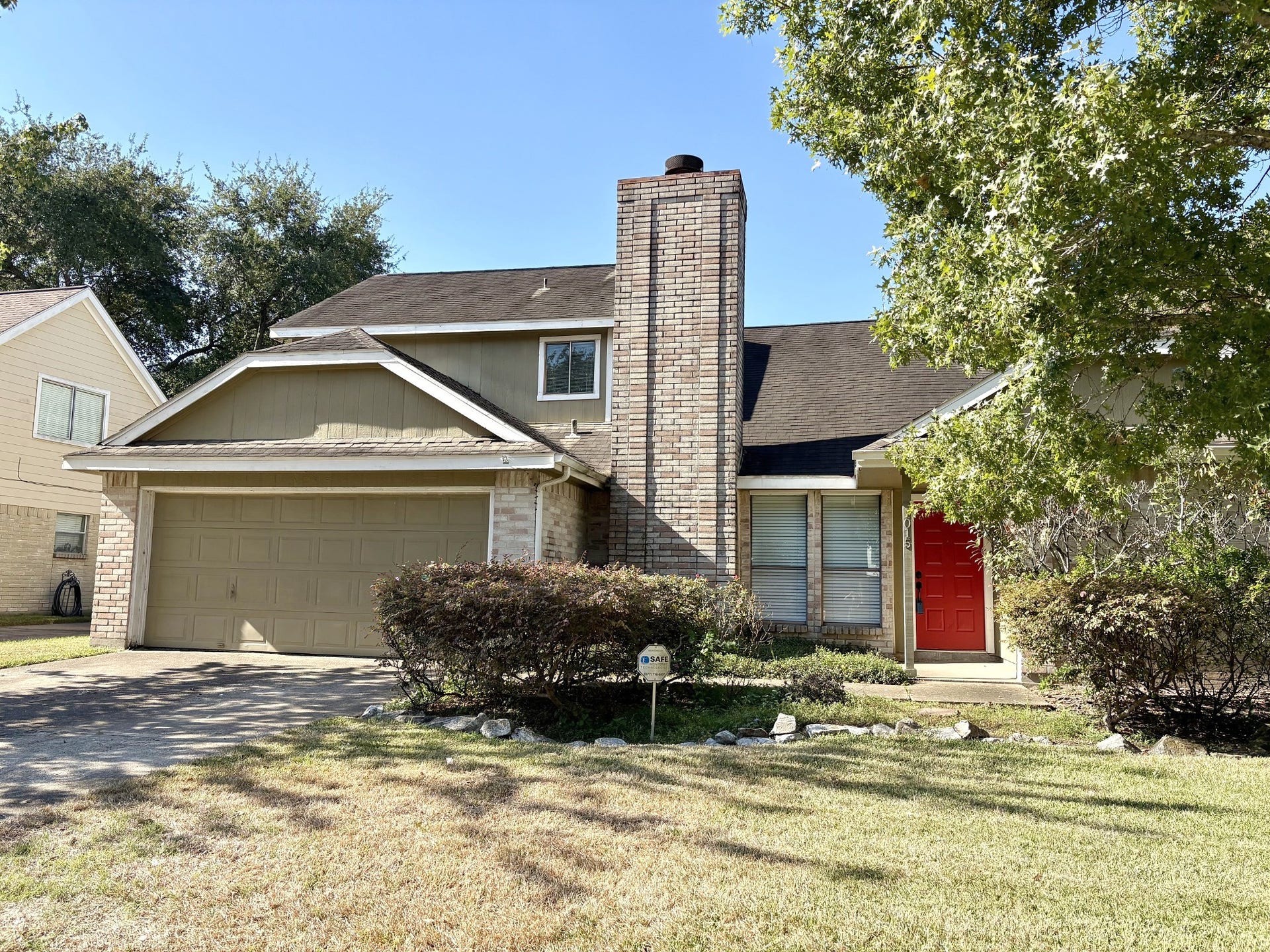 1015 Sugarfield Court, Sugar Land, TX 77498 Charming traditional exterior on a quiet street