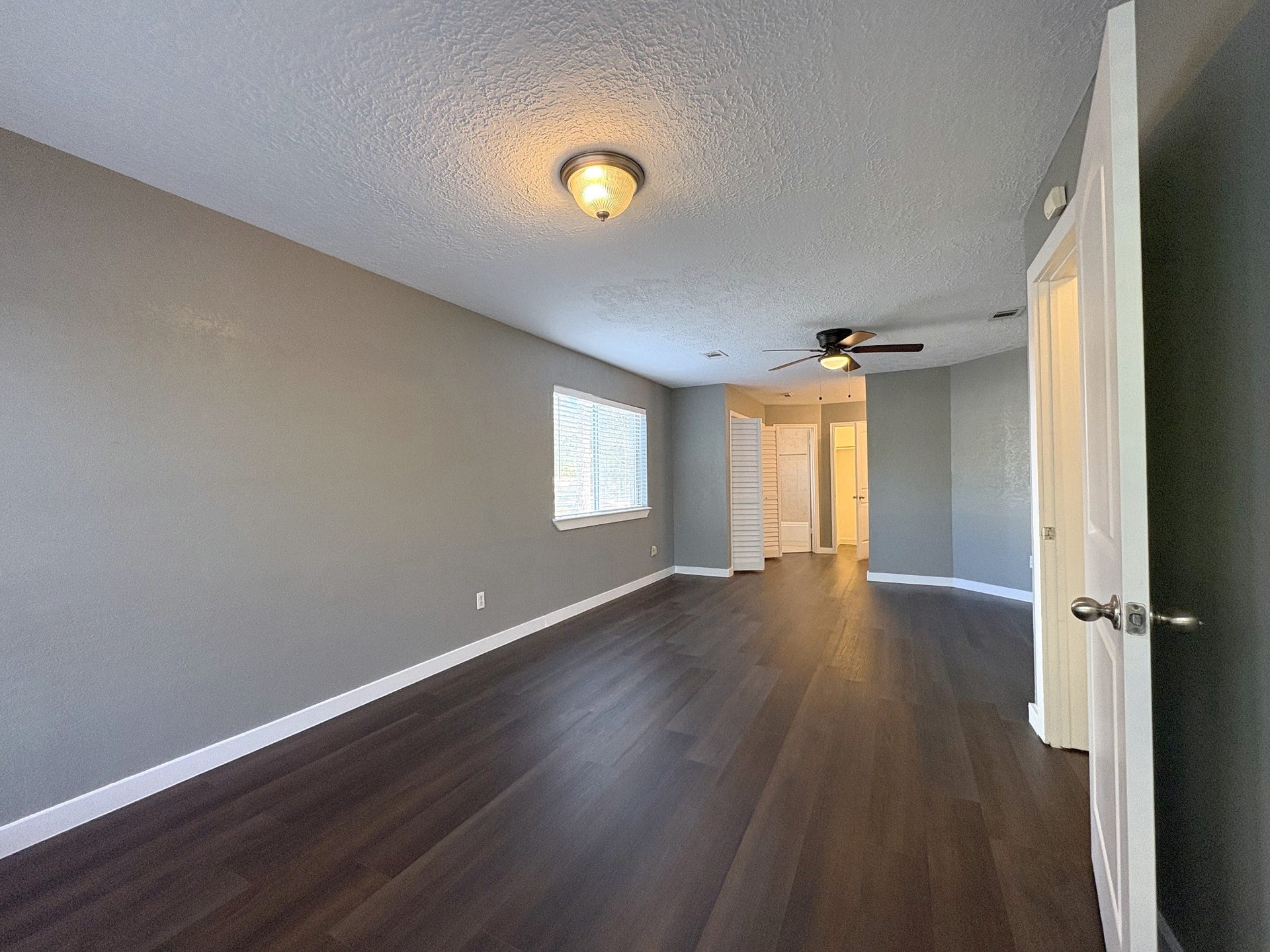 1015 Sugarfield Court, Sugar Land, TX 77498 Check out the exceptionally generous primary suite
