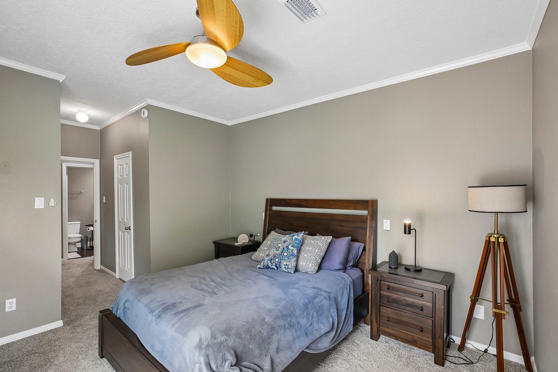 3716 Masters Court, League City, TX 77573 3716 Masters Court, League City, TX 77573