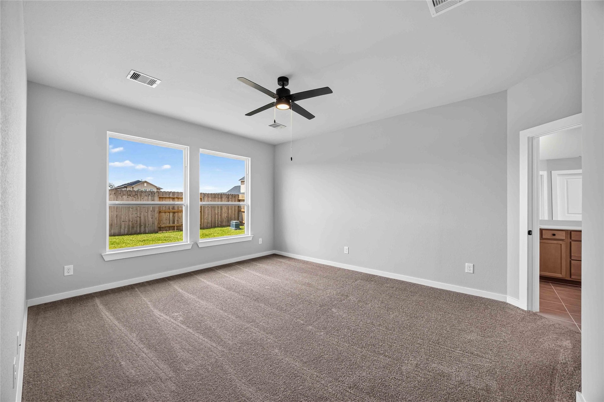 352 Palero Path, Brookshire, TX 77423