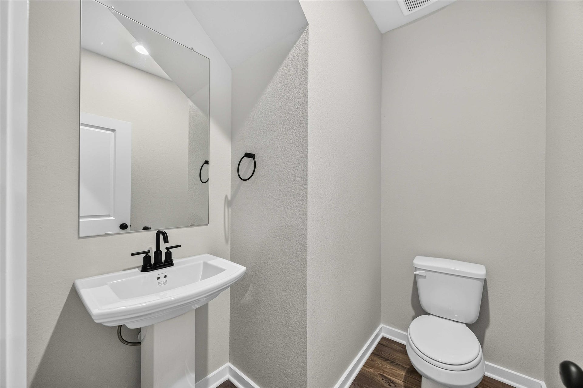 352 Palero Path, Brookshire, TX 77423