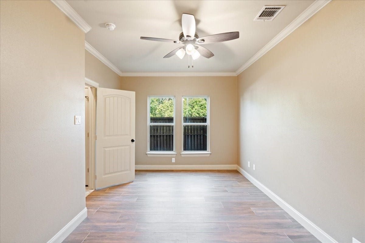 1520 Amundsen Street, Houston, TX 77009