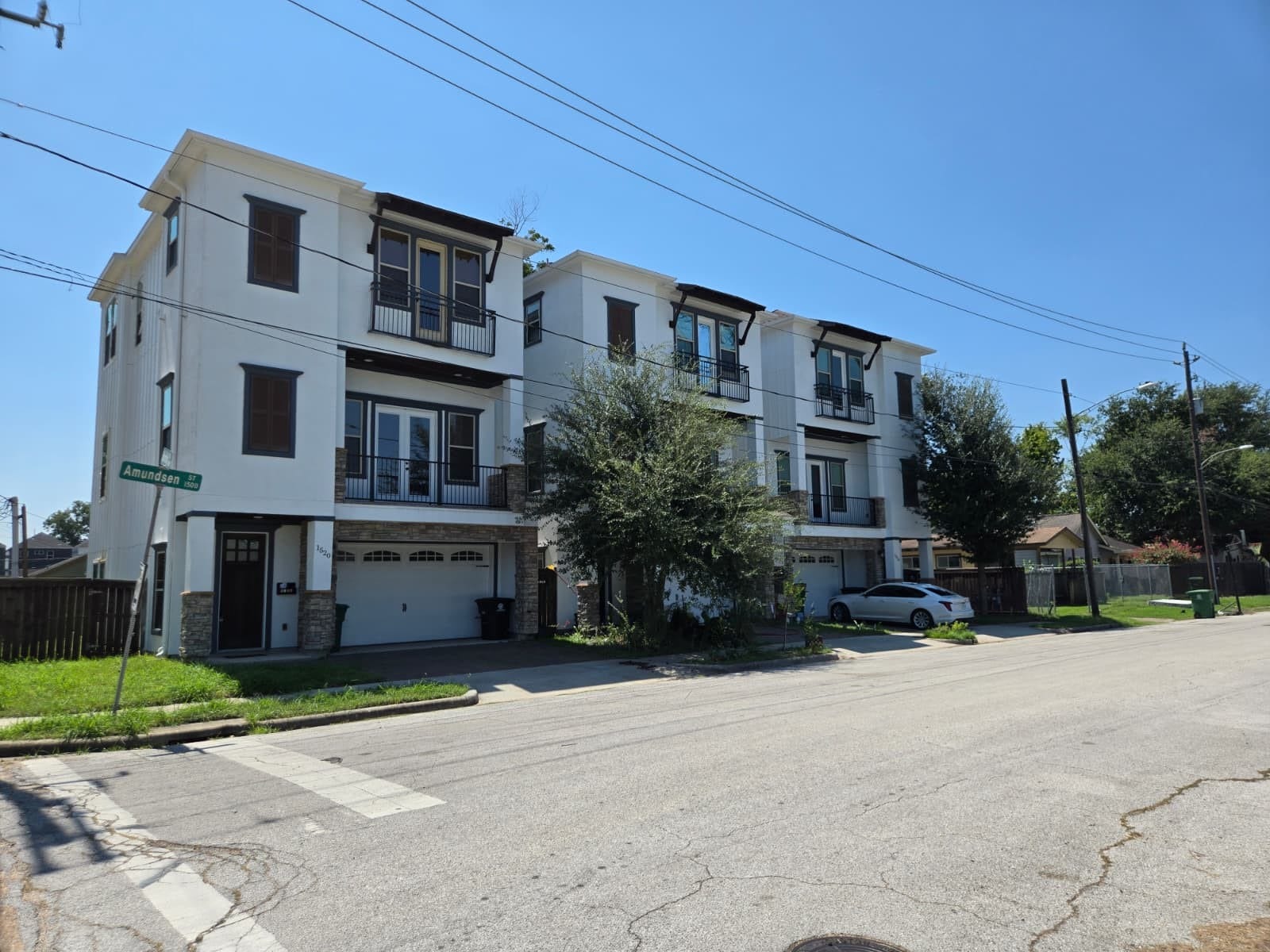 1520 Amundsen Street, Houston, TX 77009