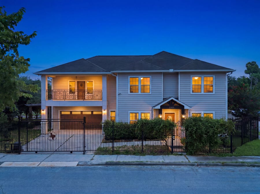 Property photo for 3231 Francis Street, Houston, TX