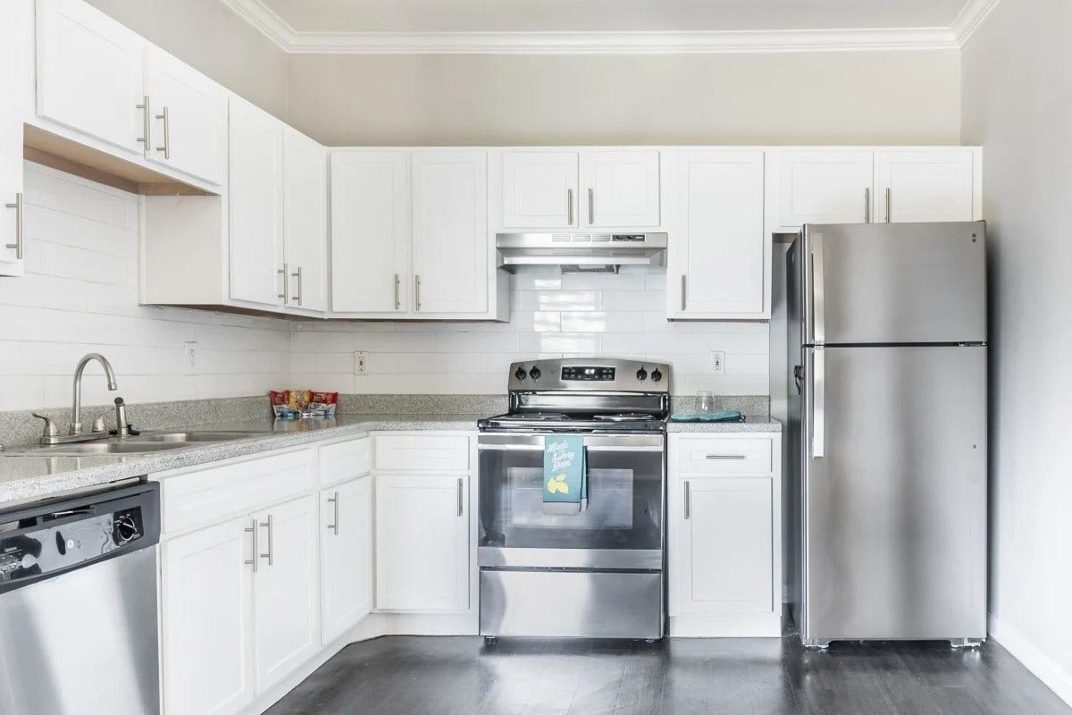 11355 Richmond Avenue, #0724, South Houston, TX 77082 Photos are not of actual unit of a model