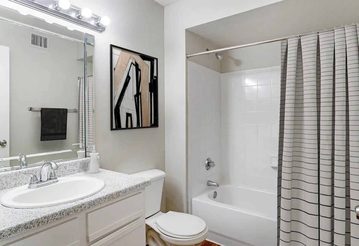 11355 Richmond Avenue, #0724, South Houston, TX 77082 Photos are not of actual unit of a model