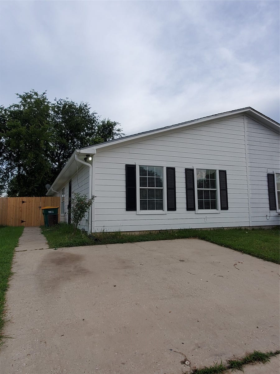 Property photo for 5319 Cherie Crest Court, Houston, TX