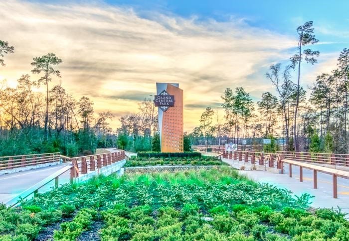 389 Mulberry Creek Street, Conroe, TX 77304 Community Amenities
