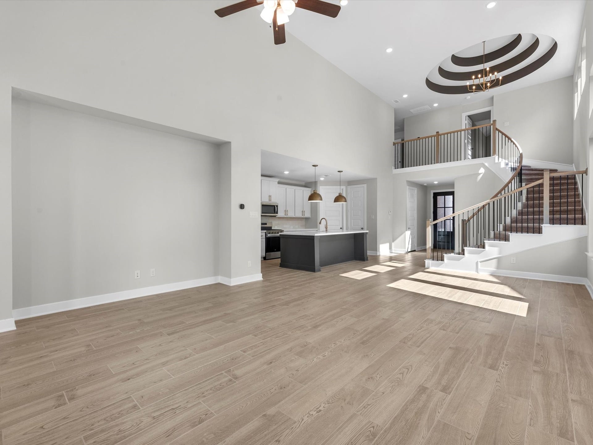 389 Mulberry Creek Street, Conroe, TX 77304 Representative image; features, selections and colors may vary.
