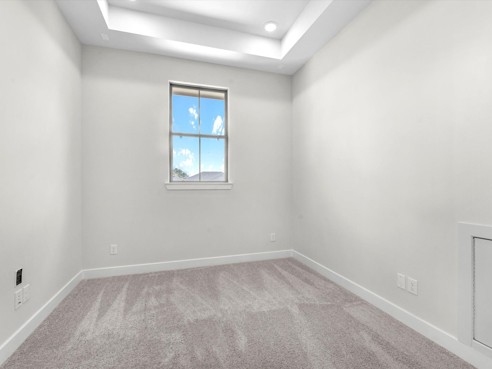 389 Mulberry Creek Street, Conroe, TX 77304 Representative image; features, selections and colors may vary.