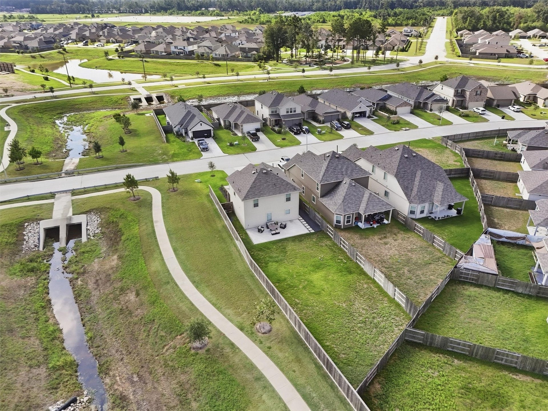 22381 Curly Maple Drive, New Caney, TX 77357 22381 Curly Maple Drive, New Caney, TX 77357