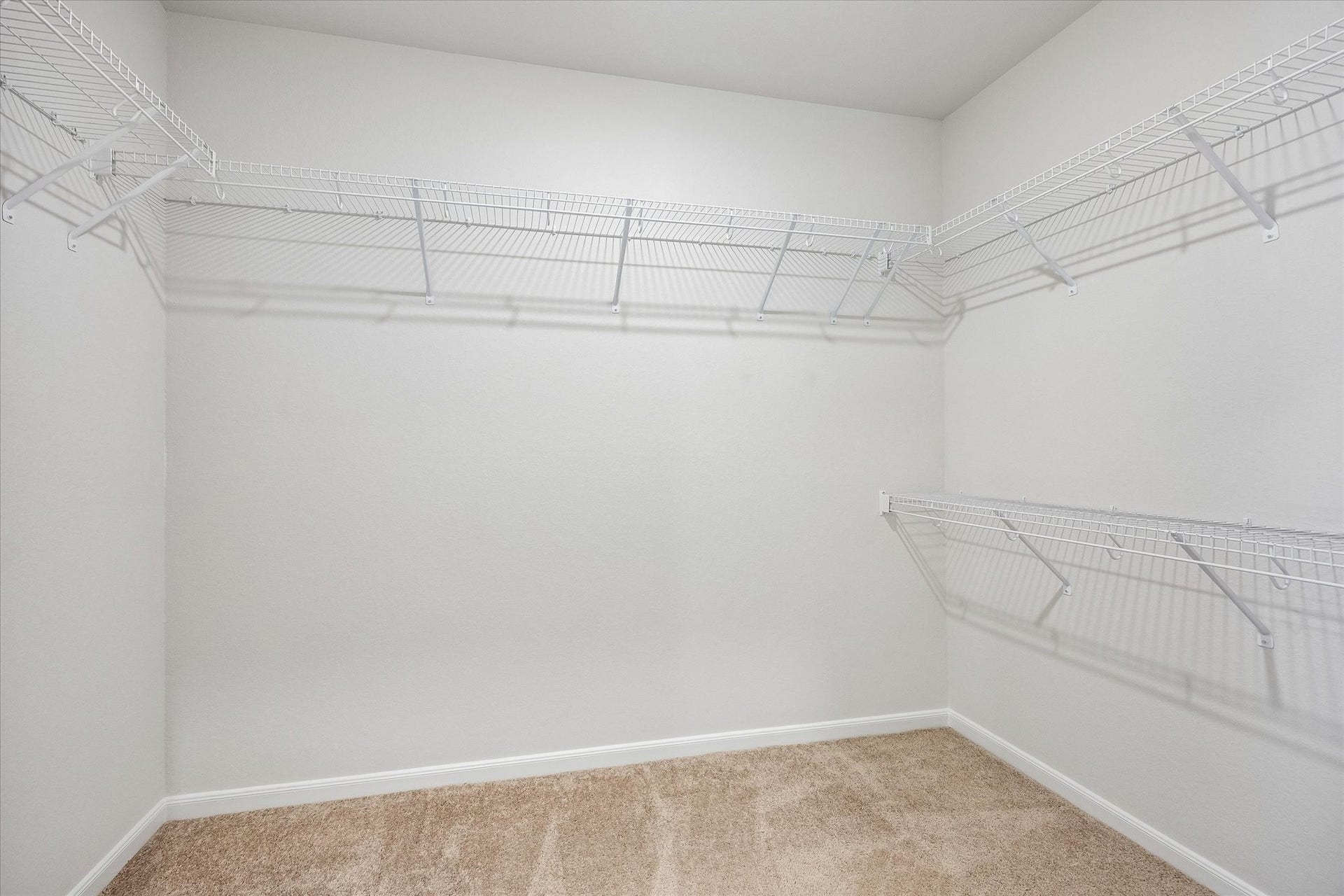 14005 Freeboard Drive, Texas City, TX 77510 Primary Closet