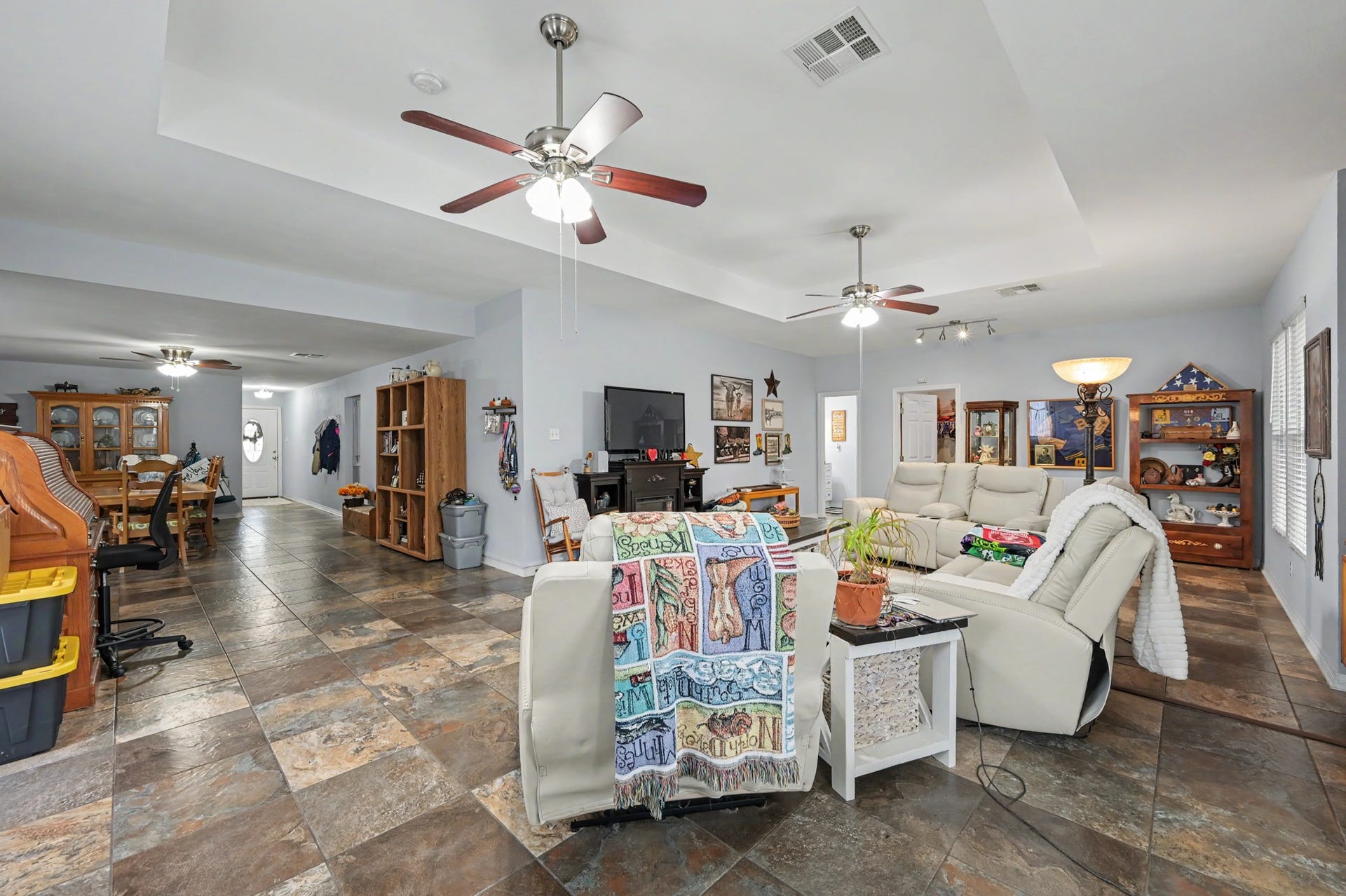 3423 Dawnwood Drive, Spring, TX 77380 3423 Dawnwood Drive, Spring, TX 77380