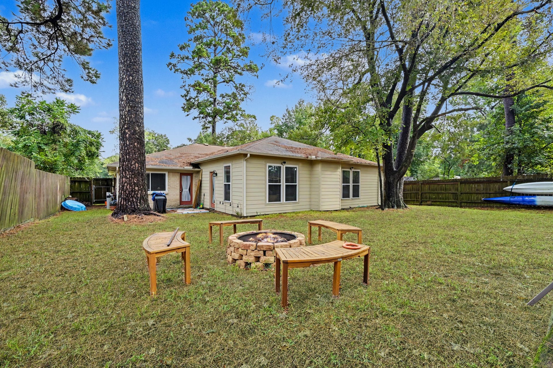 3423 Dawnwood Drive, Spring, TX 77380 3423 Dawnwood Drive, Spring, TX 77380