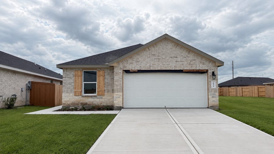 Property photo for 1014 Garnet Rain Drive, Beasley, TX