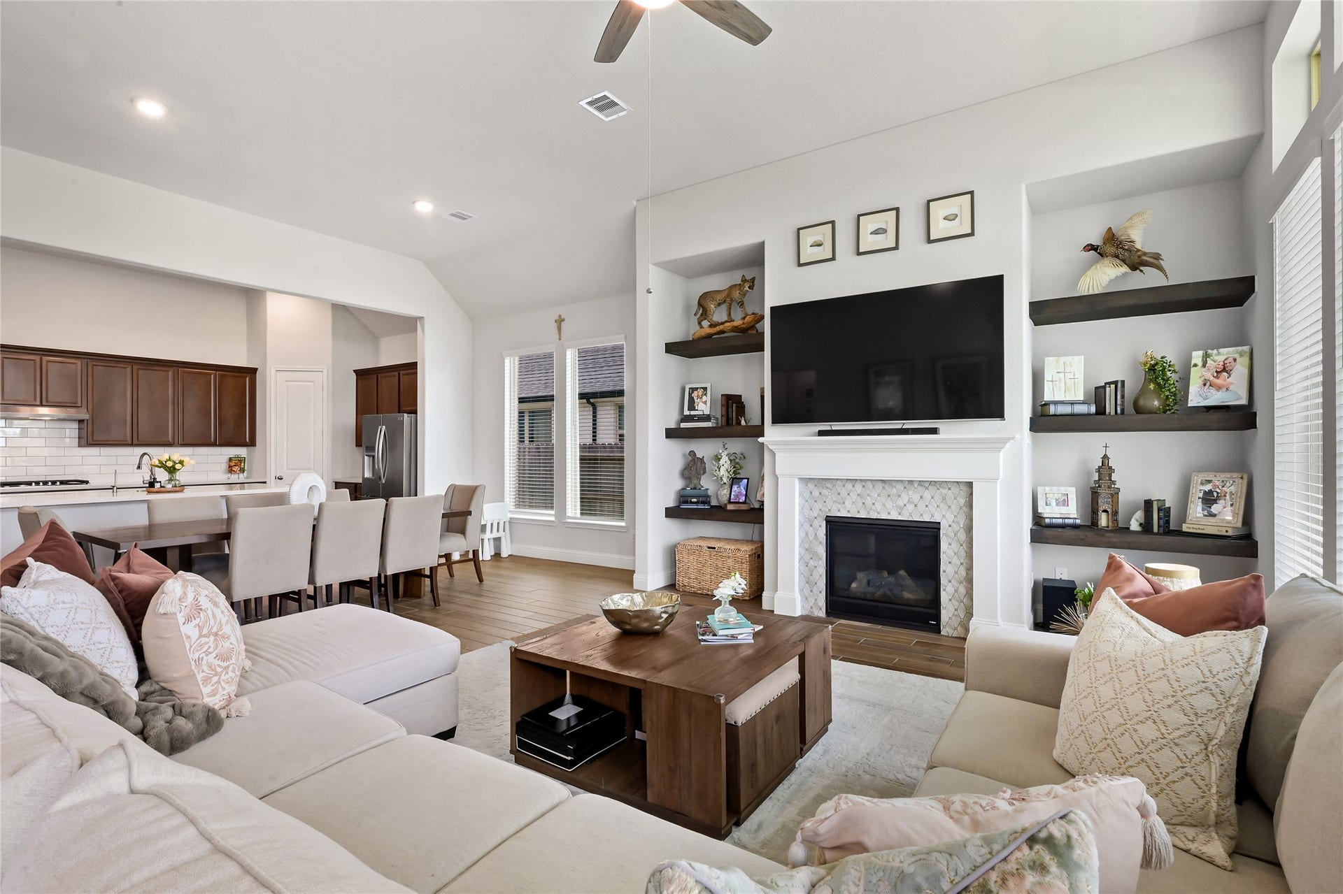 1729 Stable Stone Lane, Pearland, TX 77581 1729 Stable Stone Lane, Pearland, TX 77581