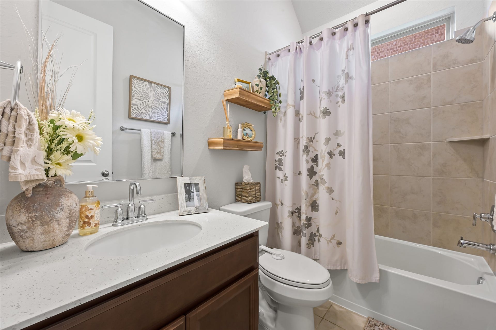 1729 Stable Stone Lane, Pearland, TX 77581 1729 Stable Stone Lane, Pearland, TX 77581