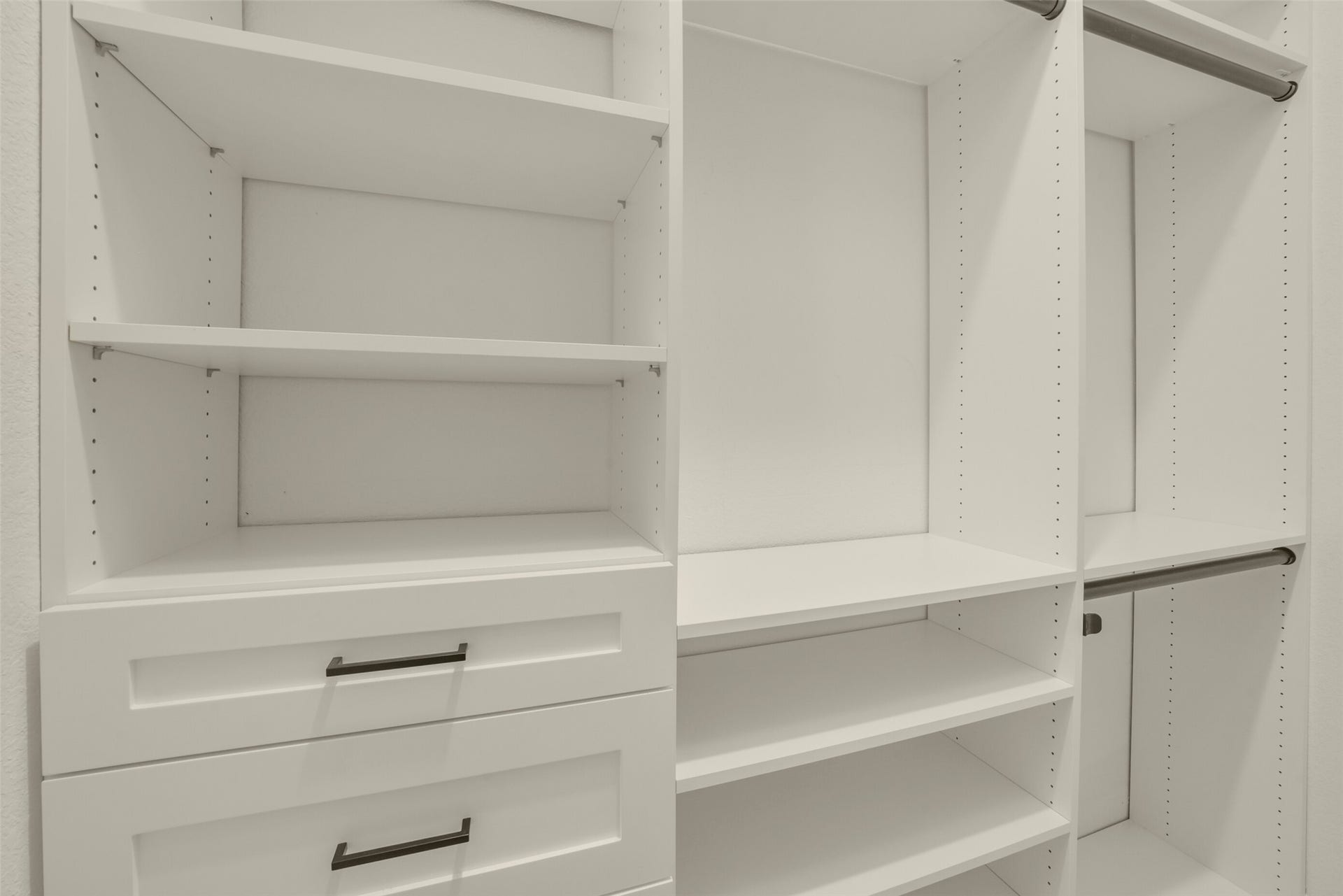 7006 San Bernard Trail, Katy, TX 77493 CA closet