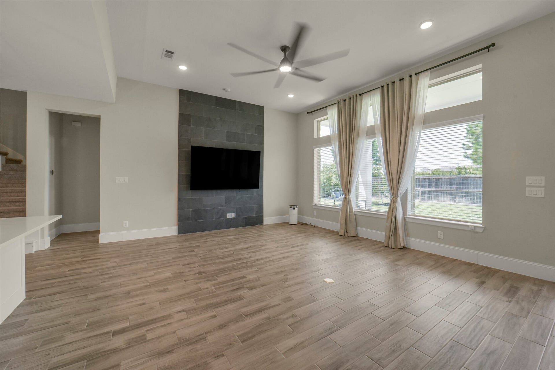 7006 San Bernard Trail, Katy, TX 77493 Family Room