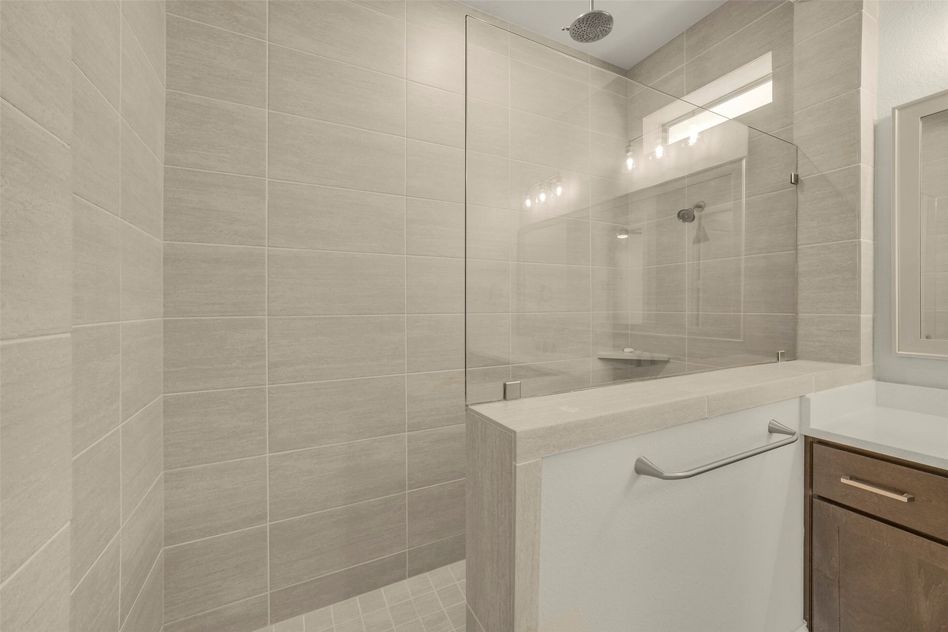 7006 San Bernard Trail, Katy, TX 77493 Primary Shower