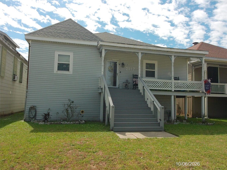 Property photo for 2917 Avenue P 1/2, Galveston, TX
