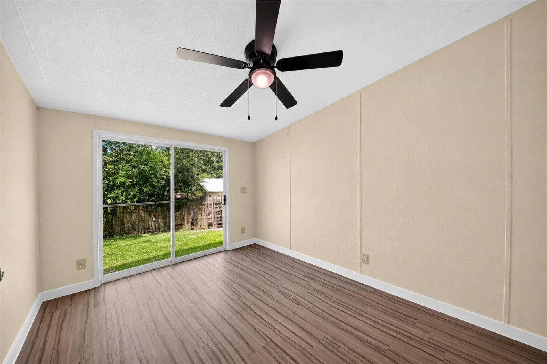 27184 Lazy S Street, Splendora, TX 77372 27184 Lazy S Street, Splendora, TX 77372