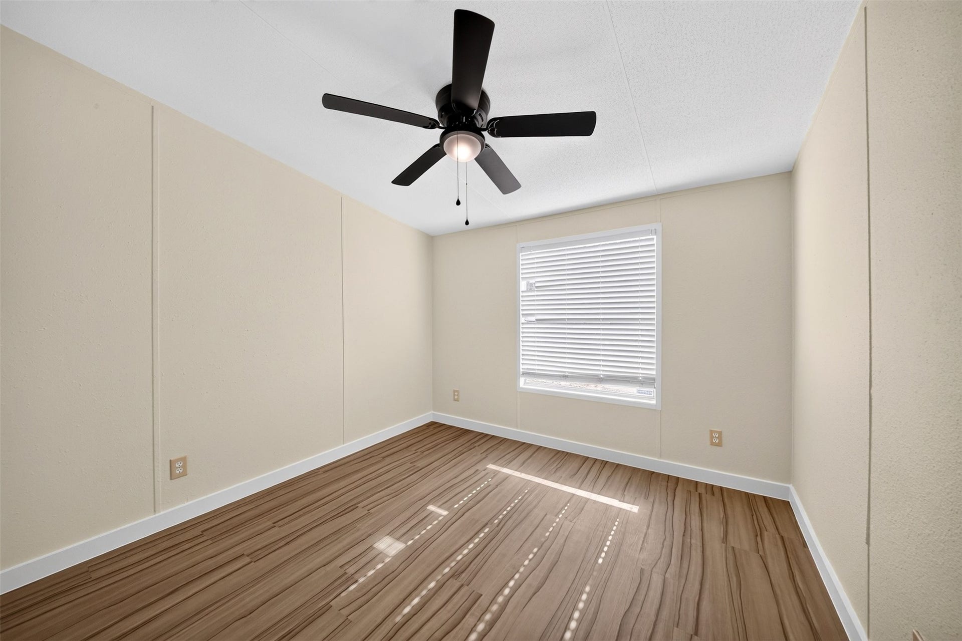 27184 Lazy S Street, Splendora, TX 77372 27184 Lazy S Street, Splendora, TX 77372
