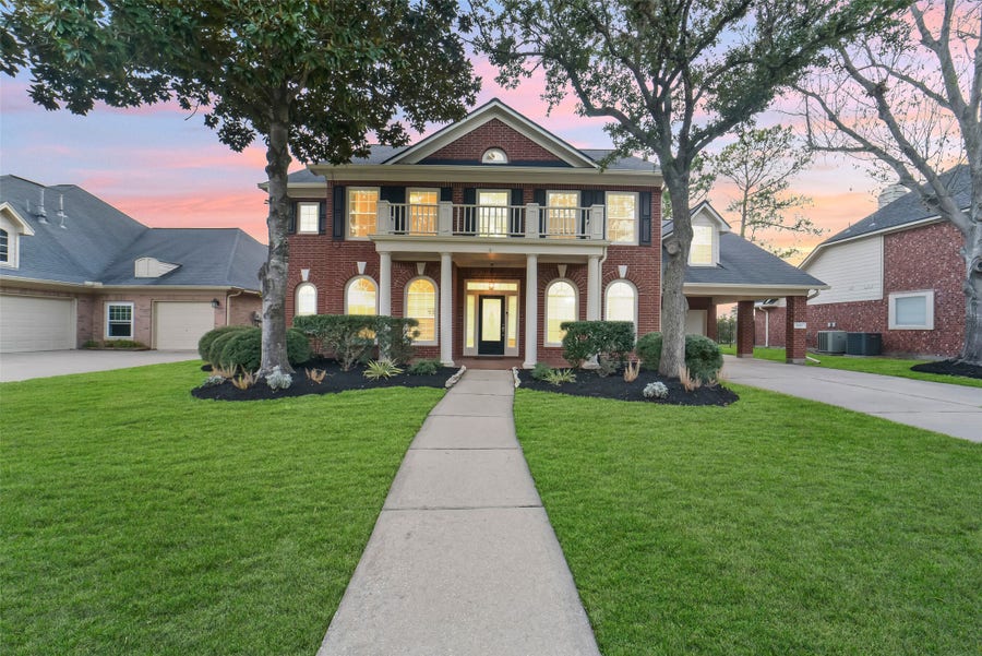 Property photo for 24403 Falcon Point Drive, Katy, TX