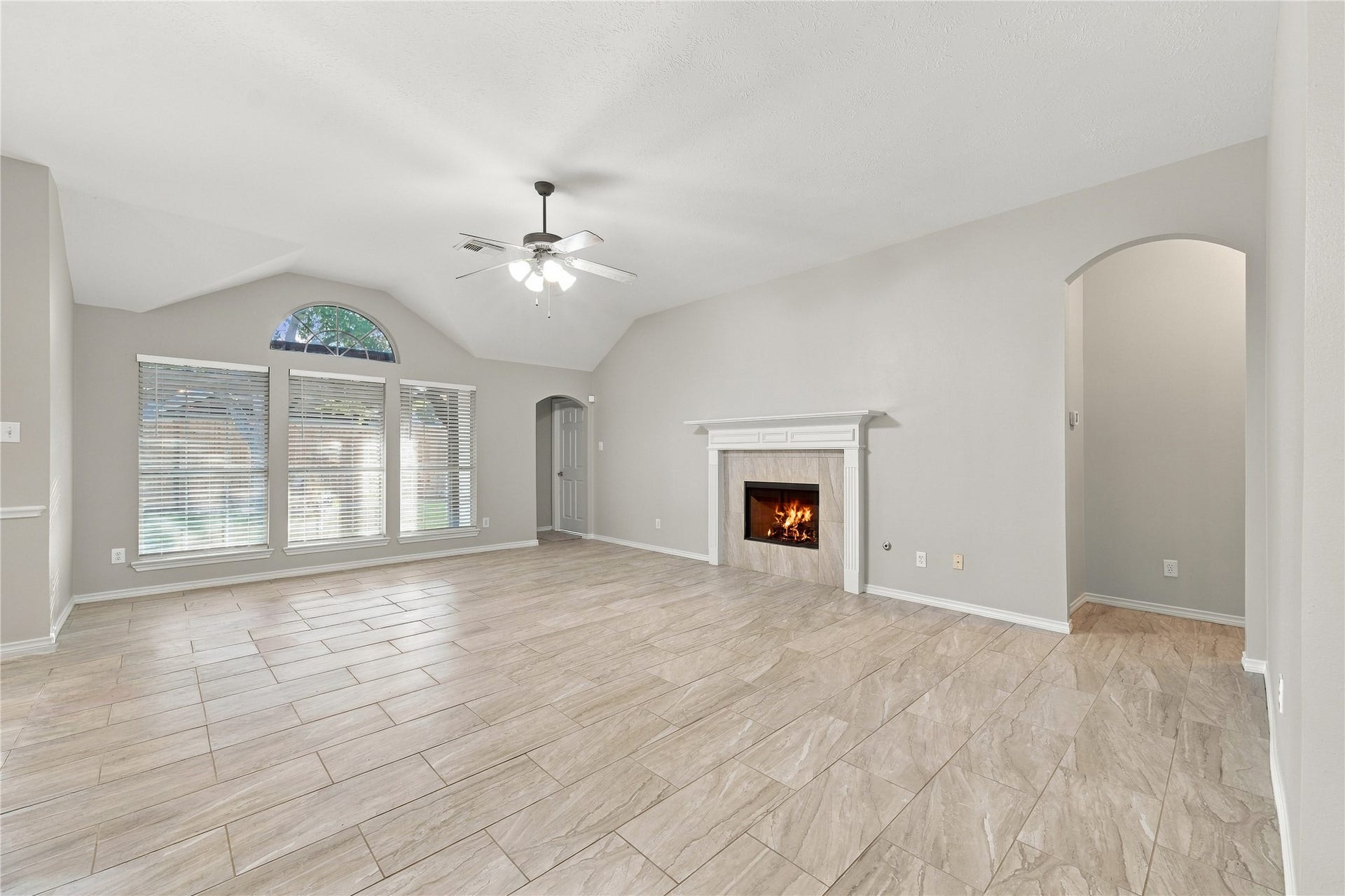 22923 Creekside Gate Court, Tomball, TX 77375 22923 Creekside Gate Court, Tomball, TX 77375