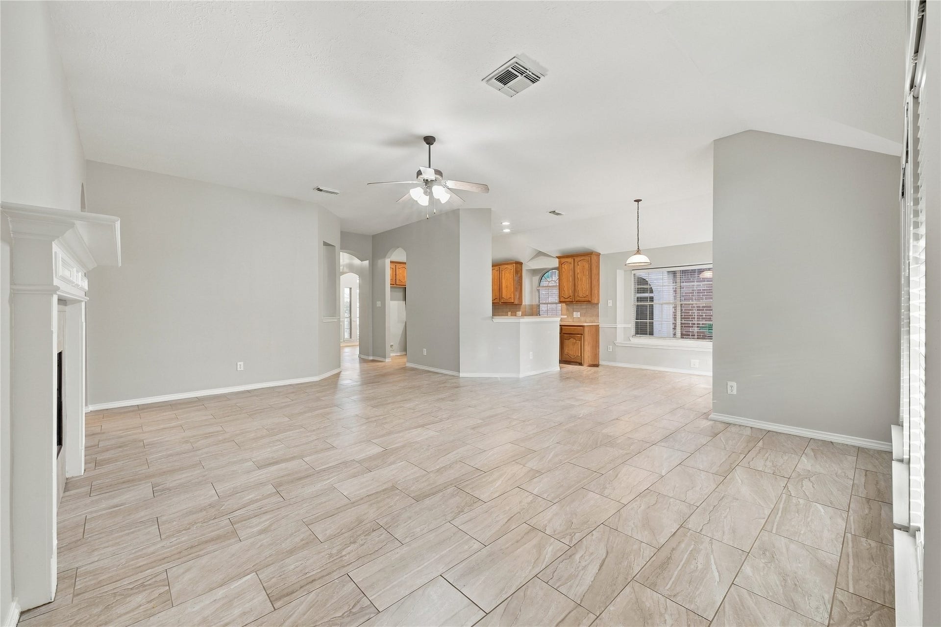 22923 Creekside Gate Court, Tomball, TX 77375 22923 Creekside Gate Court, Tomball, TX 77375