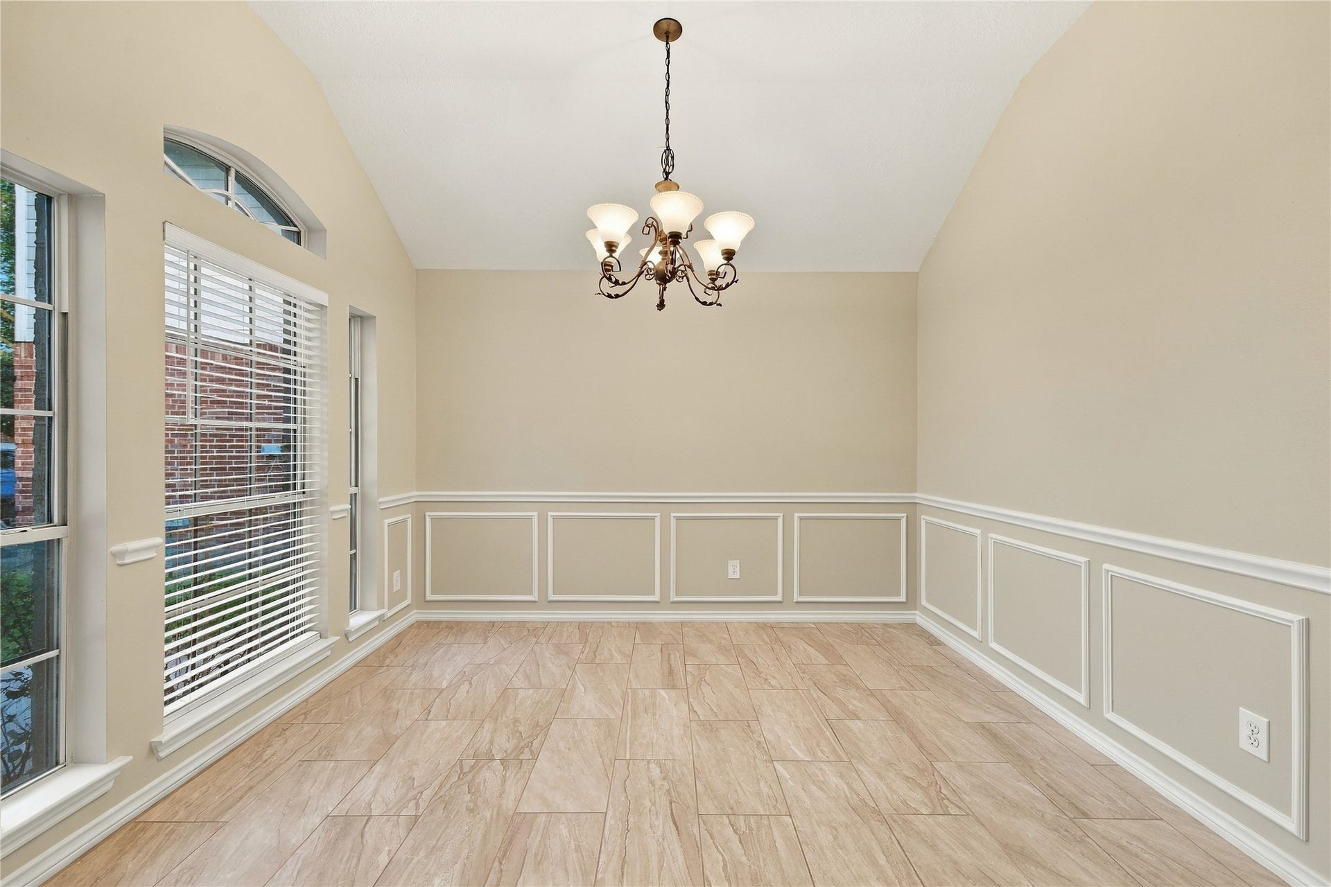 22923 Creekside Gate Court, Tomball, TX 77375 22923 Creekside Gate Court, Tomball, TX 77375