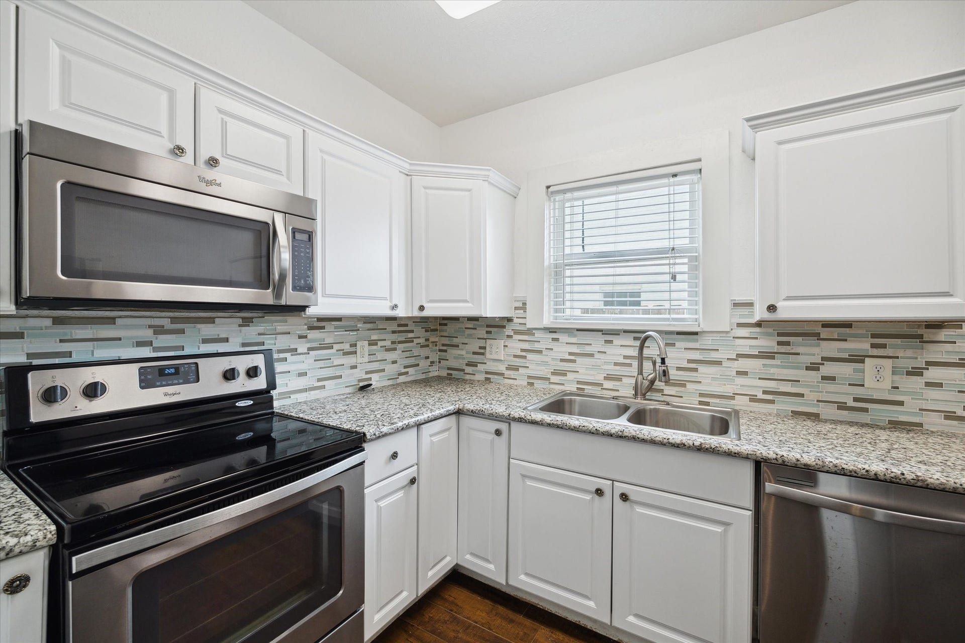 2611 Isabella Street, Houston, TX 77004