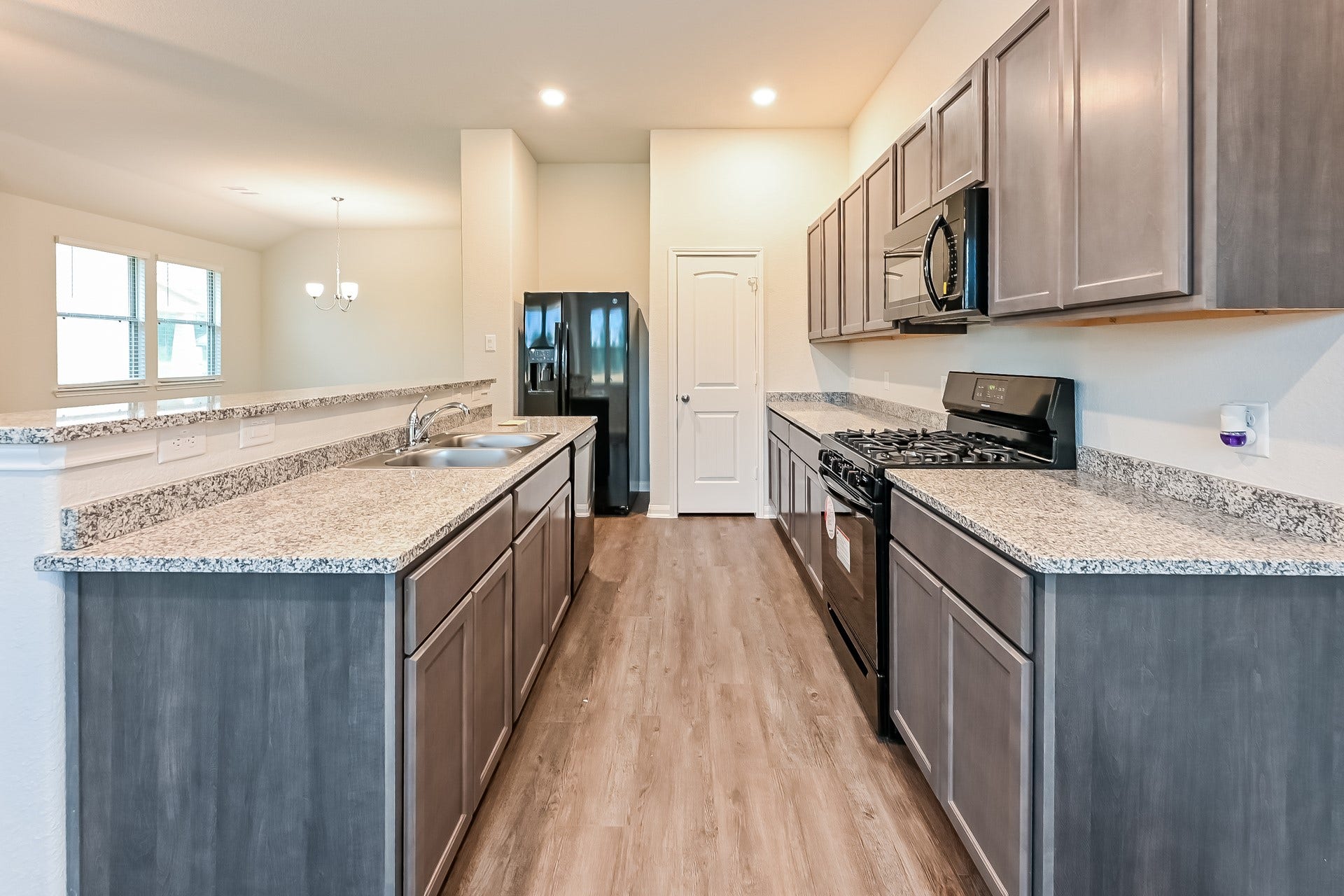 11040 Patriot Court, Cleveland, TX 77328 11040 Patriot Court, Cleveland, TX 77328