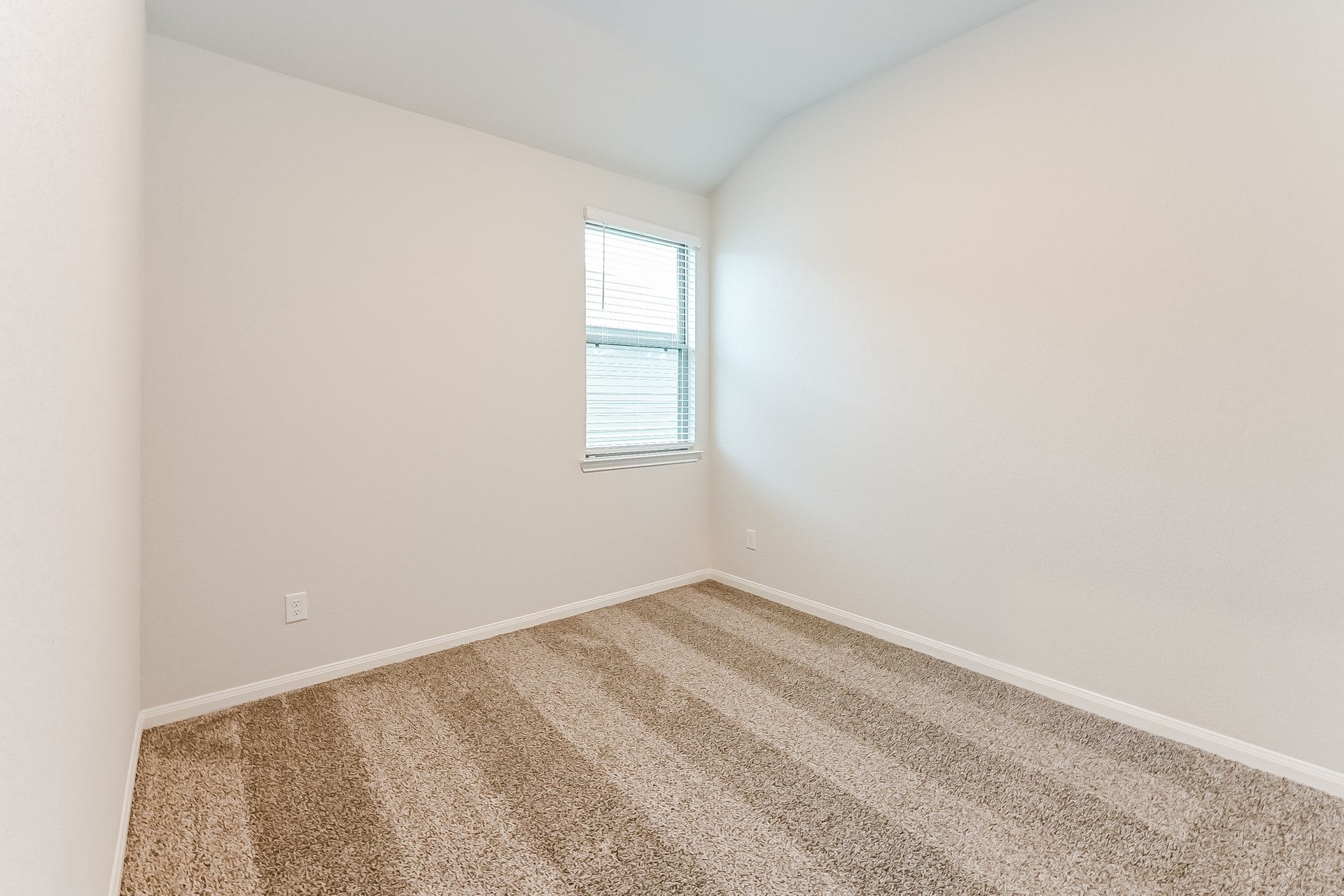11040 Patriot Court, Cleveland, TX 77328 11040 Patriot Court, Cleveland, TX 77328