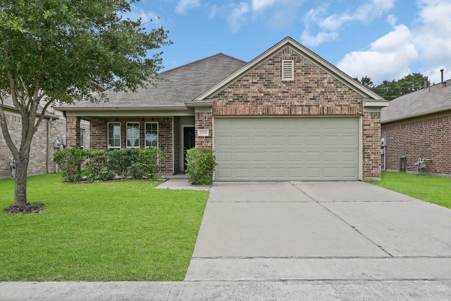 Property photo for 20039 Sunshine Ridge Lane, Cypress, TX