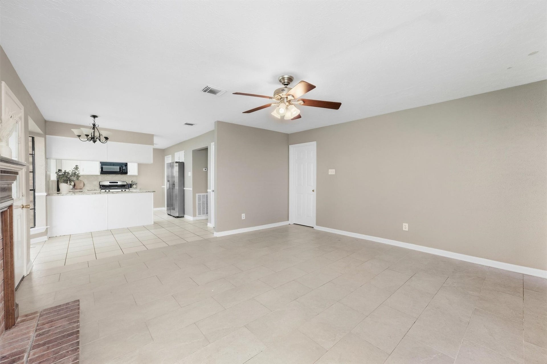 1926 Victoria Garden Drive, Richmond, TX 77406 1926 Victoria Garden Drive, Richmond, TX 77406