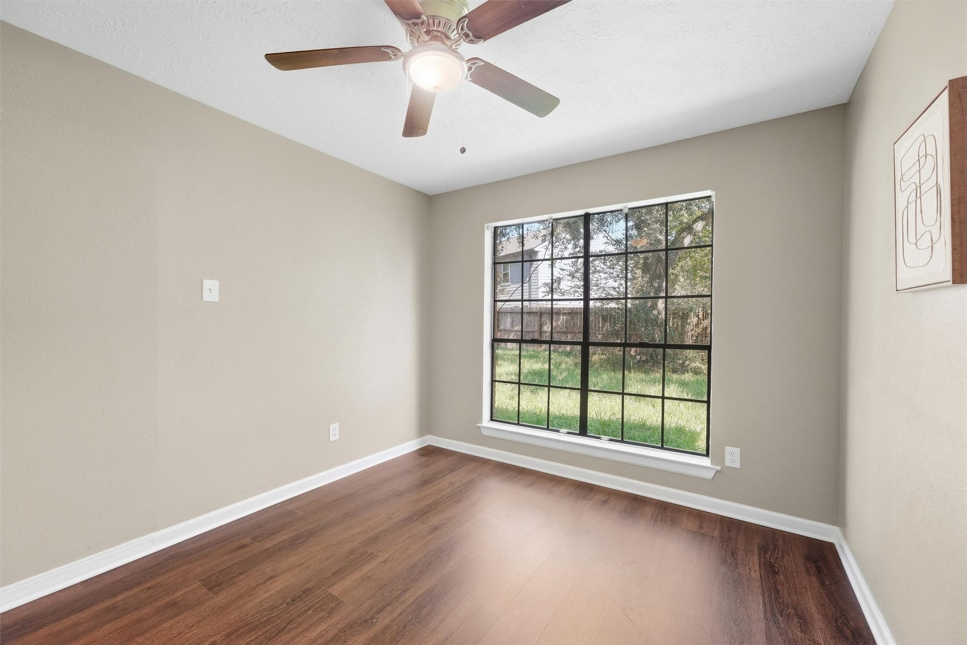 1926 Victoria Garden Drive, Richmond, TX 77406 Versatile room easily converted into a home office or study.