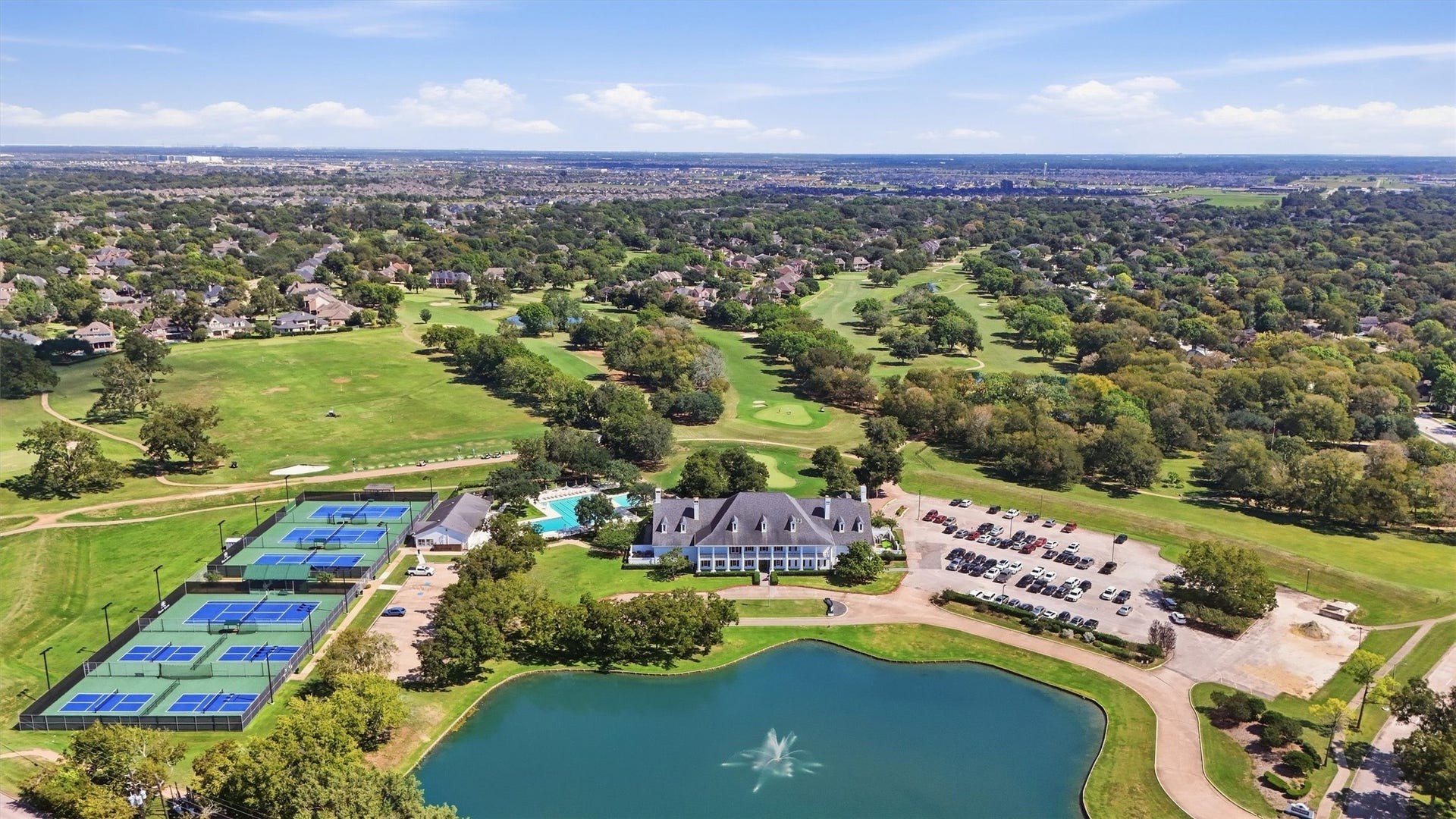 1926 Victoria Garden Drive, Richmond, TX 77406 Enjoy community amenities include pool, tennis court,and lake access