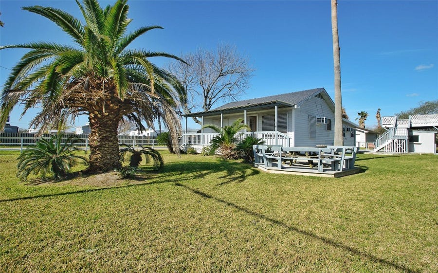Property photo for 436 9th Street, San Leon, TX