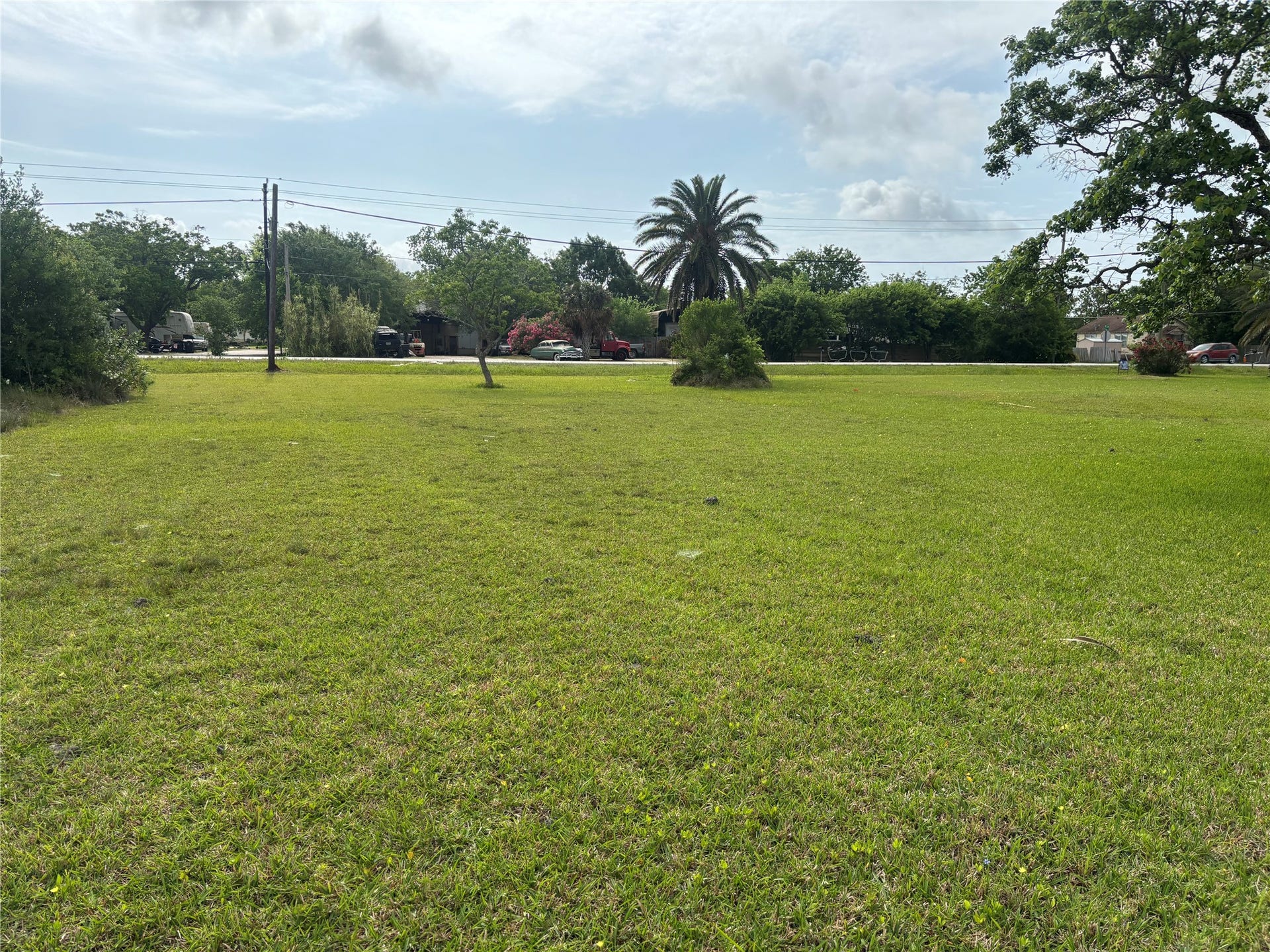 436 9th Street, San Leon, TX 77539 436 9th Street, San Leon, TX 77539
