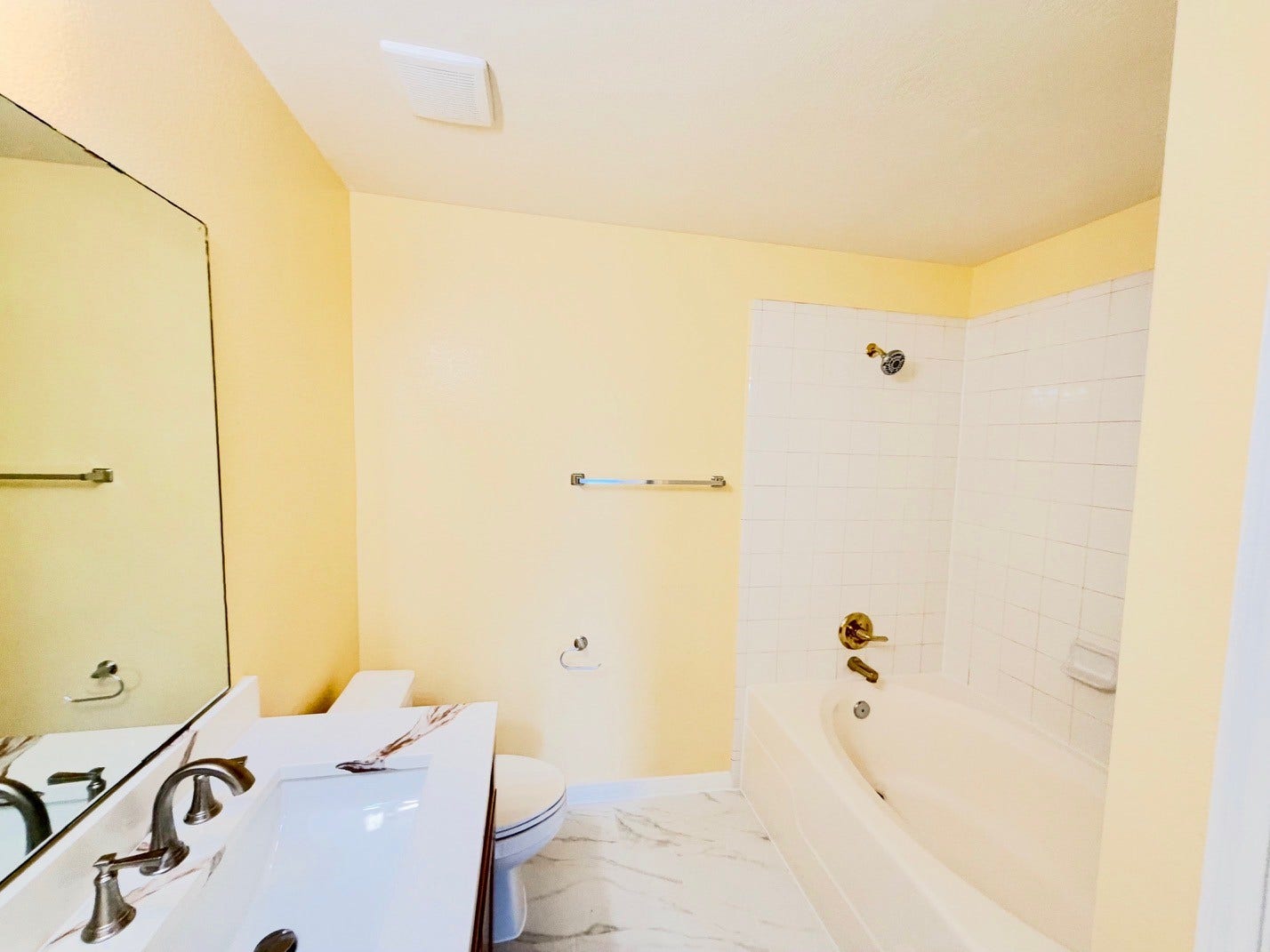 523 Remington Green Court, Houston, TX 77073 523 Remington Green Court, Houston, TX 77073