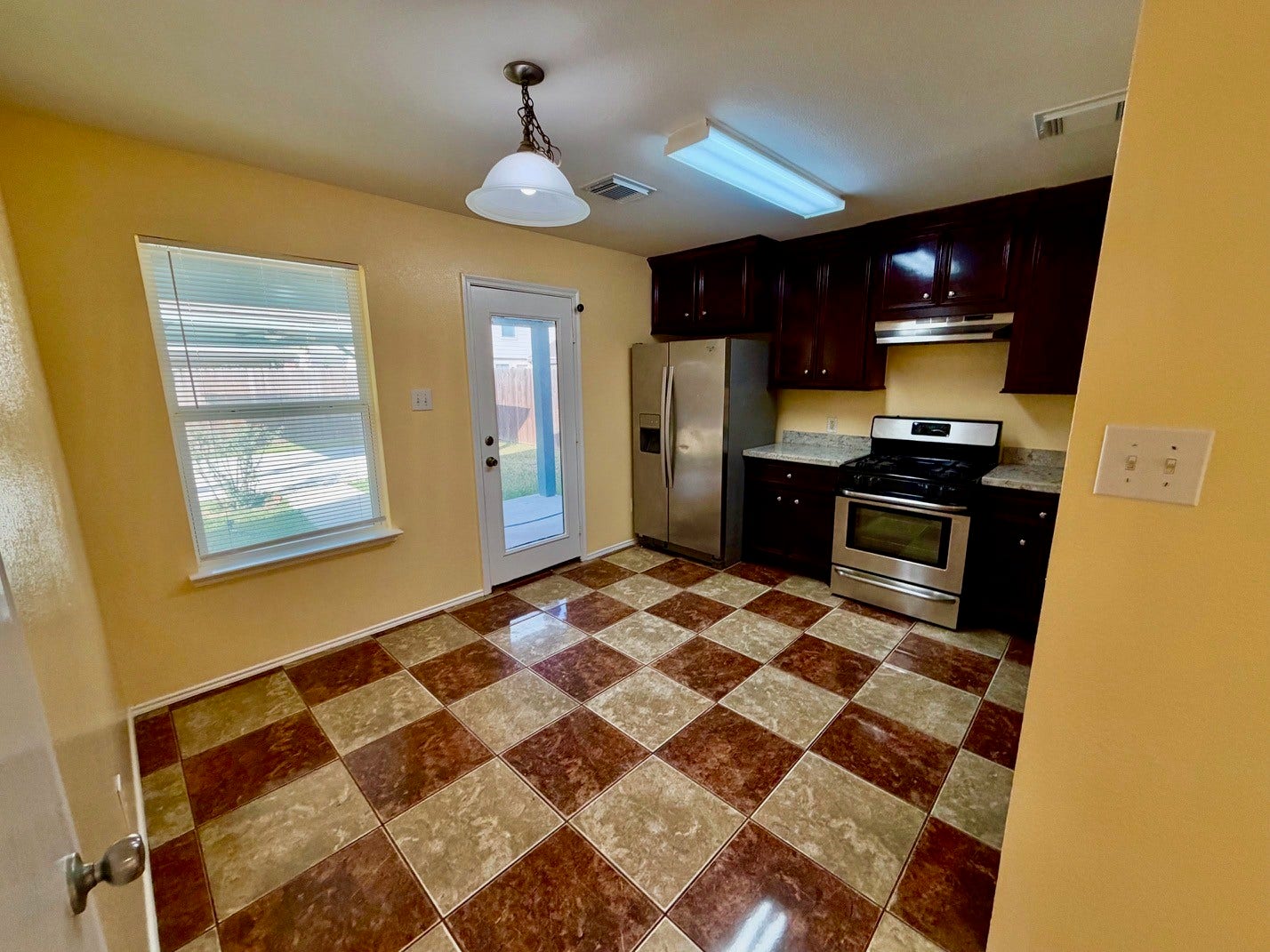 523 Remington Green Court, Houston, TX 77073 523 Remington Green Court, Houston, TX 77073