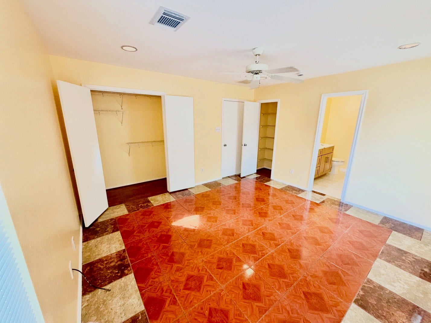 523 Remington Green Court, Houston, TX 77073 523 Remington Green Court, Houston, TX 77073