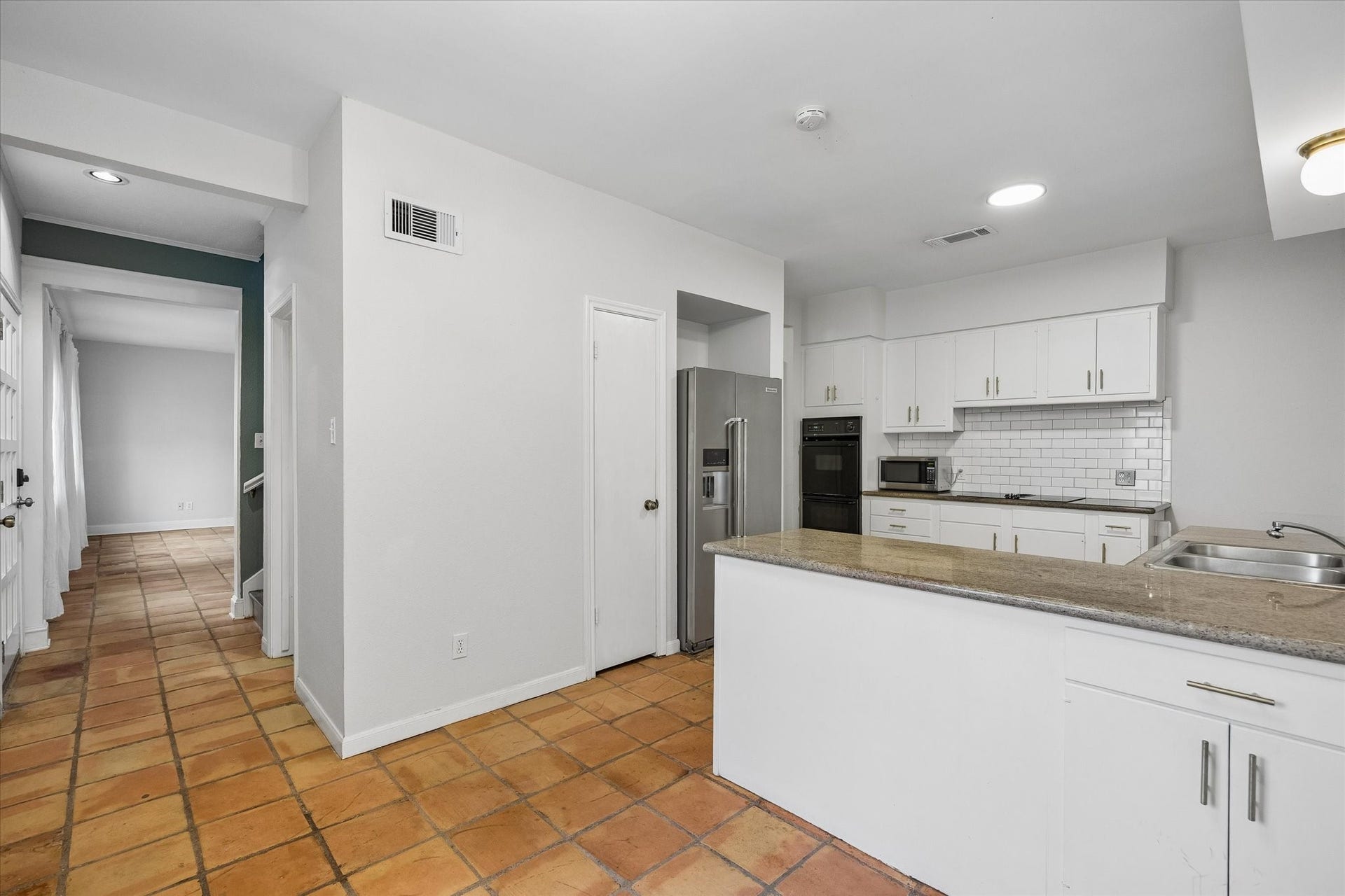403 Anita Street, #11, Houston, TX 77006 403 Anita Street, #11, Houston, TX 77006