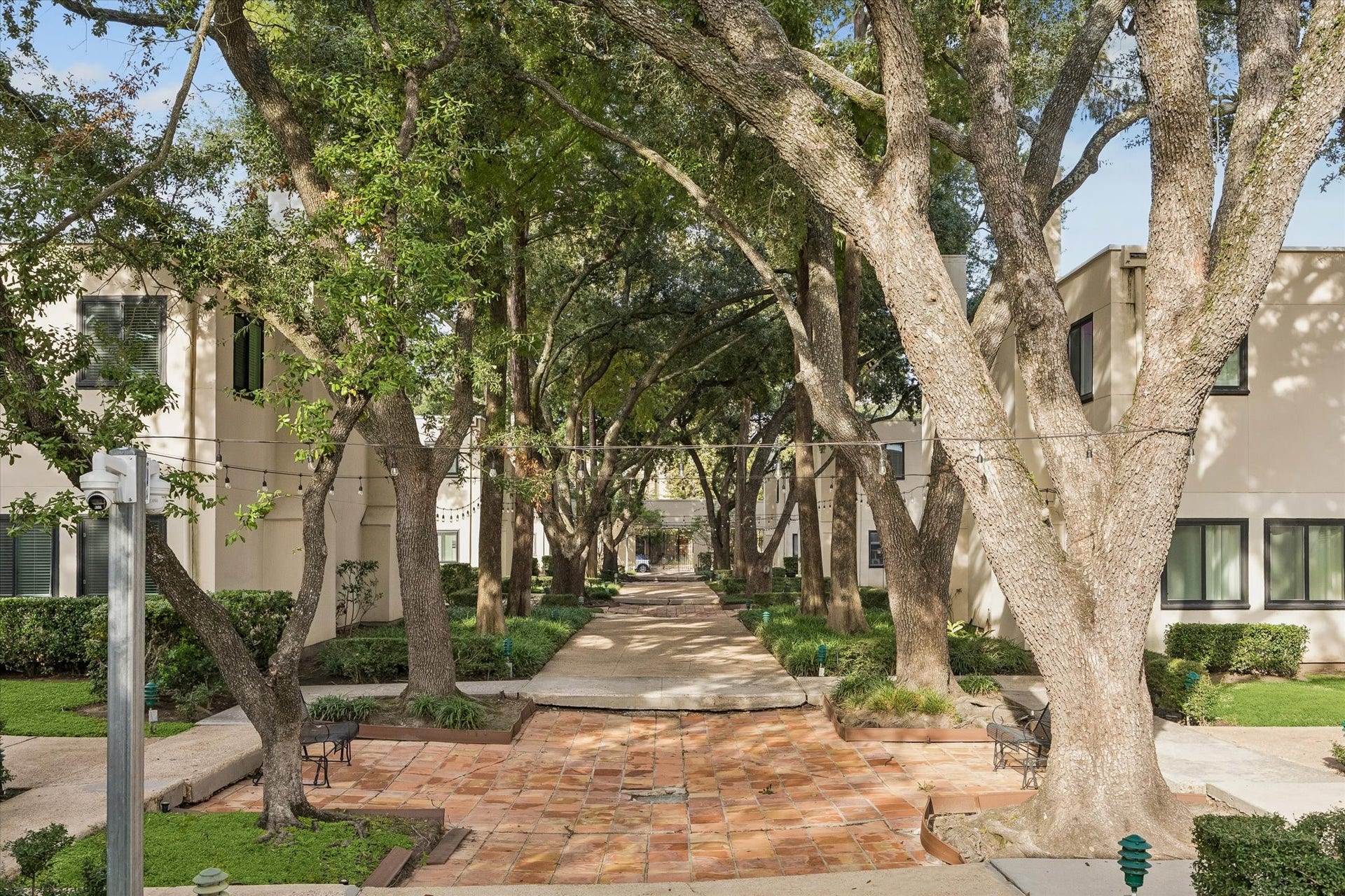 403 Anita Street, #11, Houston, TX 77006 403 Anita Street, #11, Houston, TX 77006