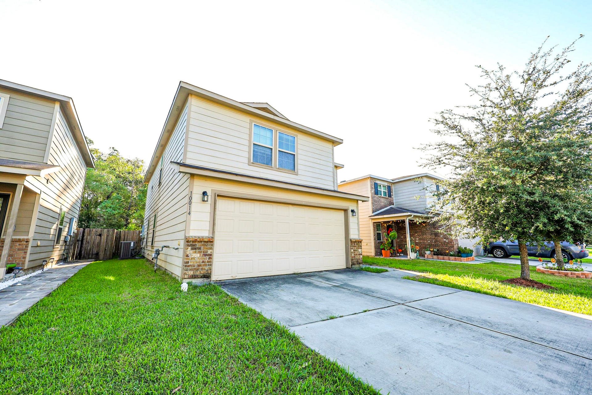 10014 Orchid Spring Lane, Houston, TX 77044 10014 Orchid Spring Lane, Houston, TX 77044