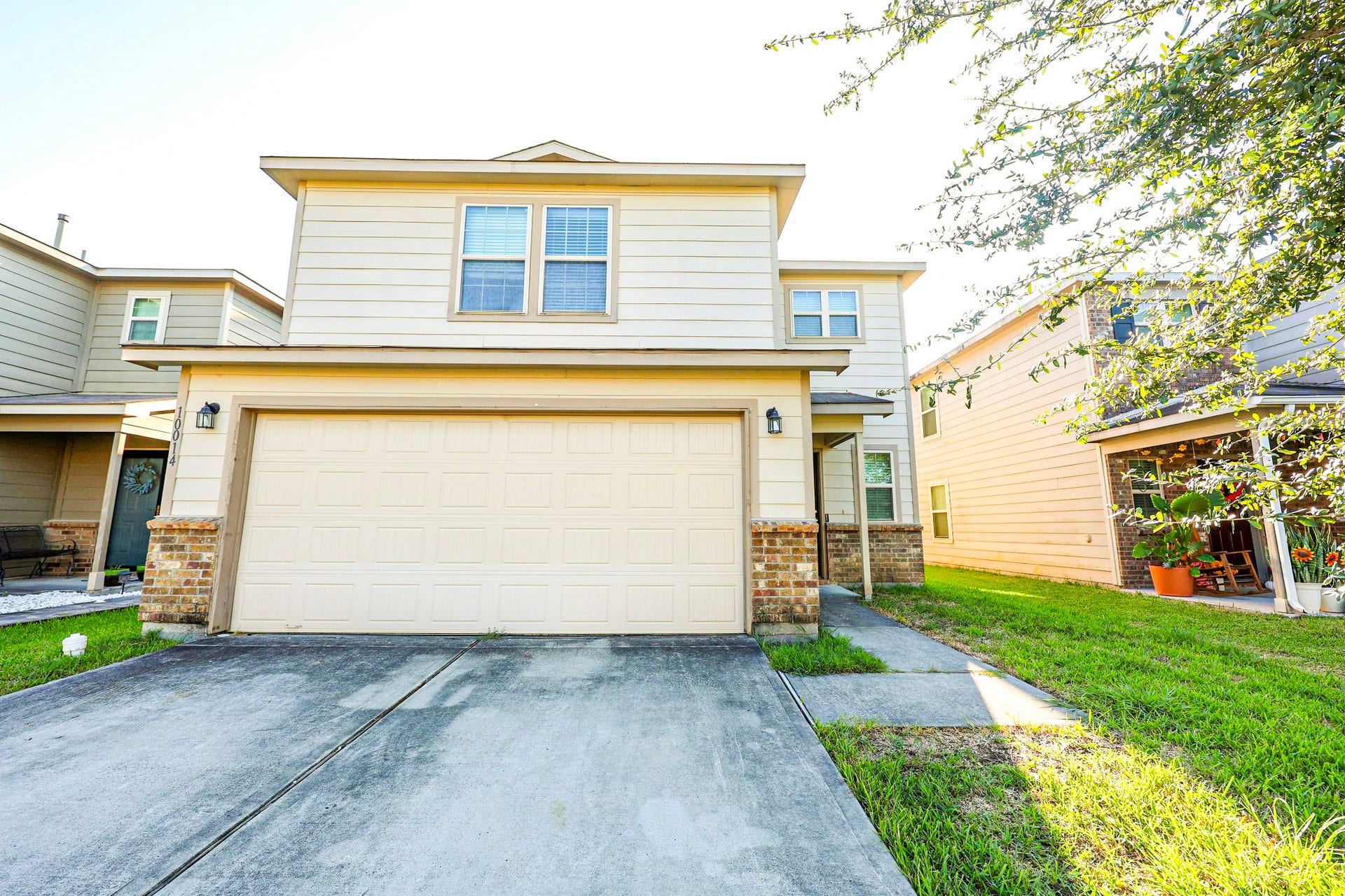 10014 Orchid Spring Lane, Houston, TX 77044 10014 Orchid Spring Lane, Houston, TX 77044