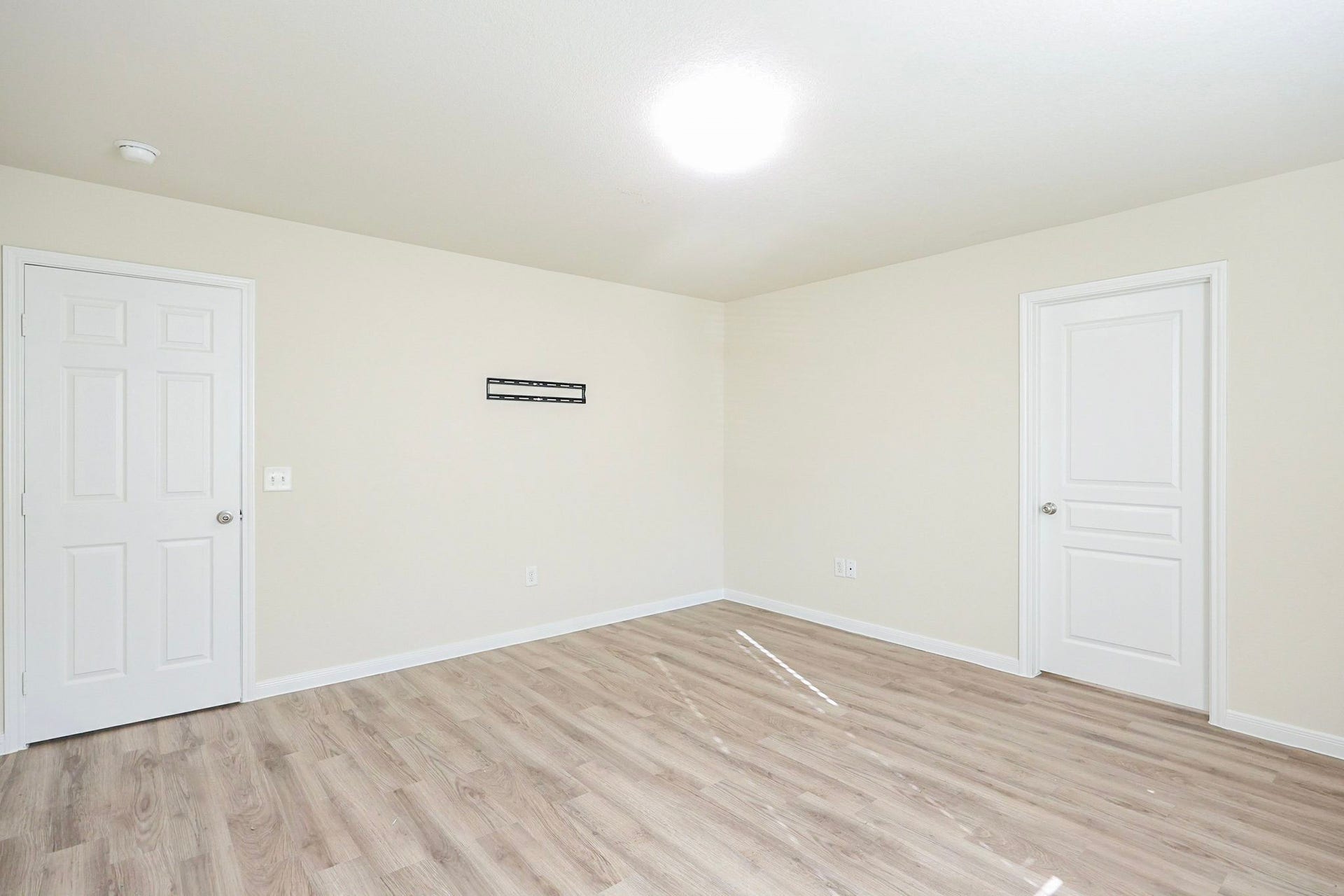 10014 Orchid Spring Lane, Houston, TX 77044 10014 Orchid Spring Lane, Houston, TX 77044